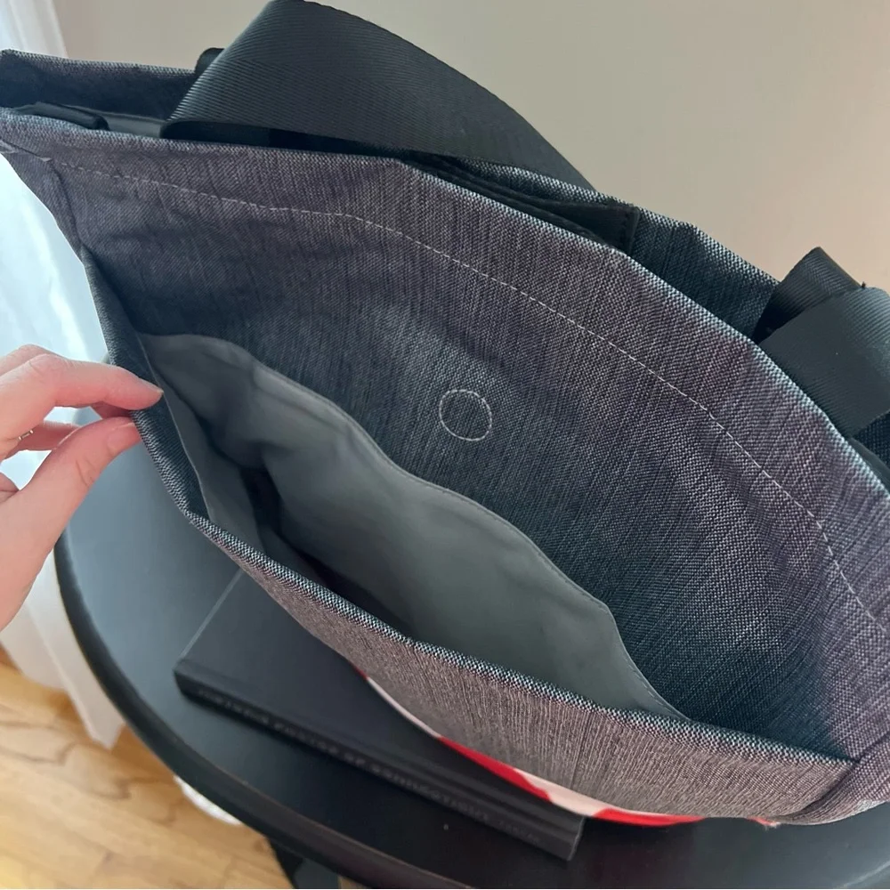 Rareform Cora Tote Bag - Picture 5 of 7